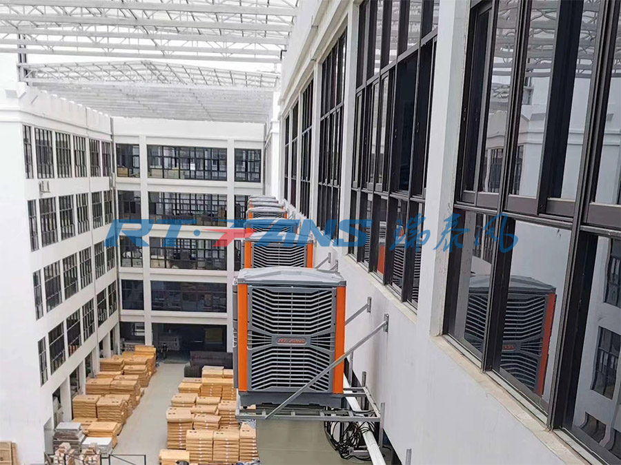 工廠降溫,瑞泰風(fēng)冷風(fēng)機(jī),環(huán)?？照{(diào)
